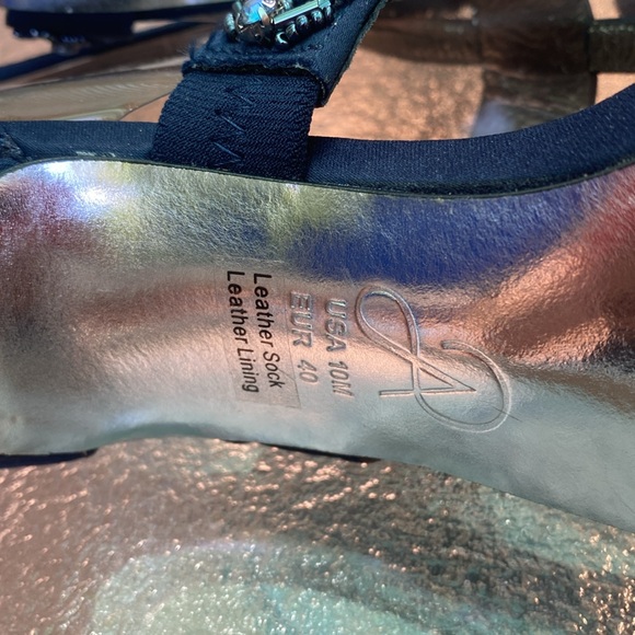 Adrianna Papell Amabel Heeled Sandals size 10m - Picture 8 of 8